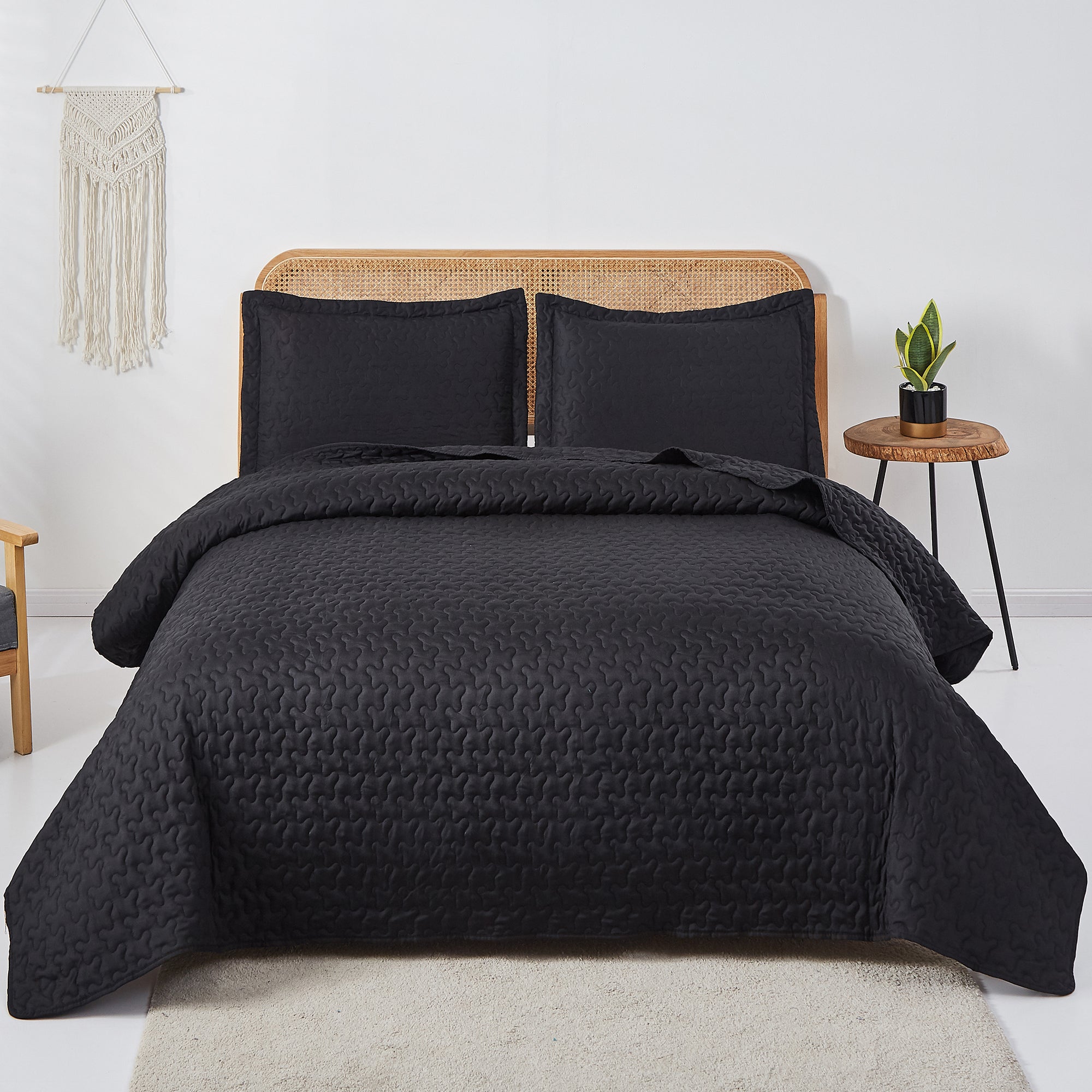 Smuge Quilt Set, Reversible Lightweight Soft Microfiber Bedspread Coverlet, Solid Color, 3 Piece Set (1 Bedspread, 2 Pillow Shams)