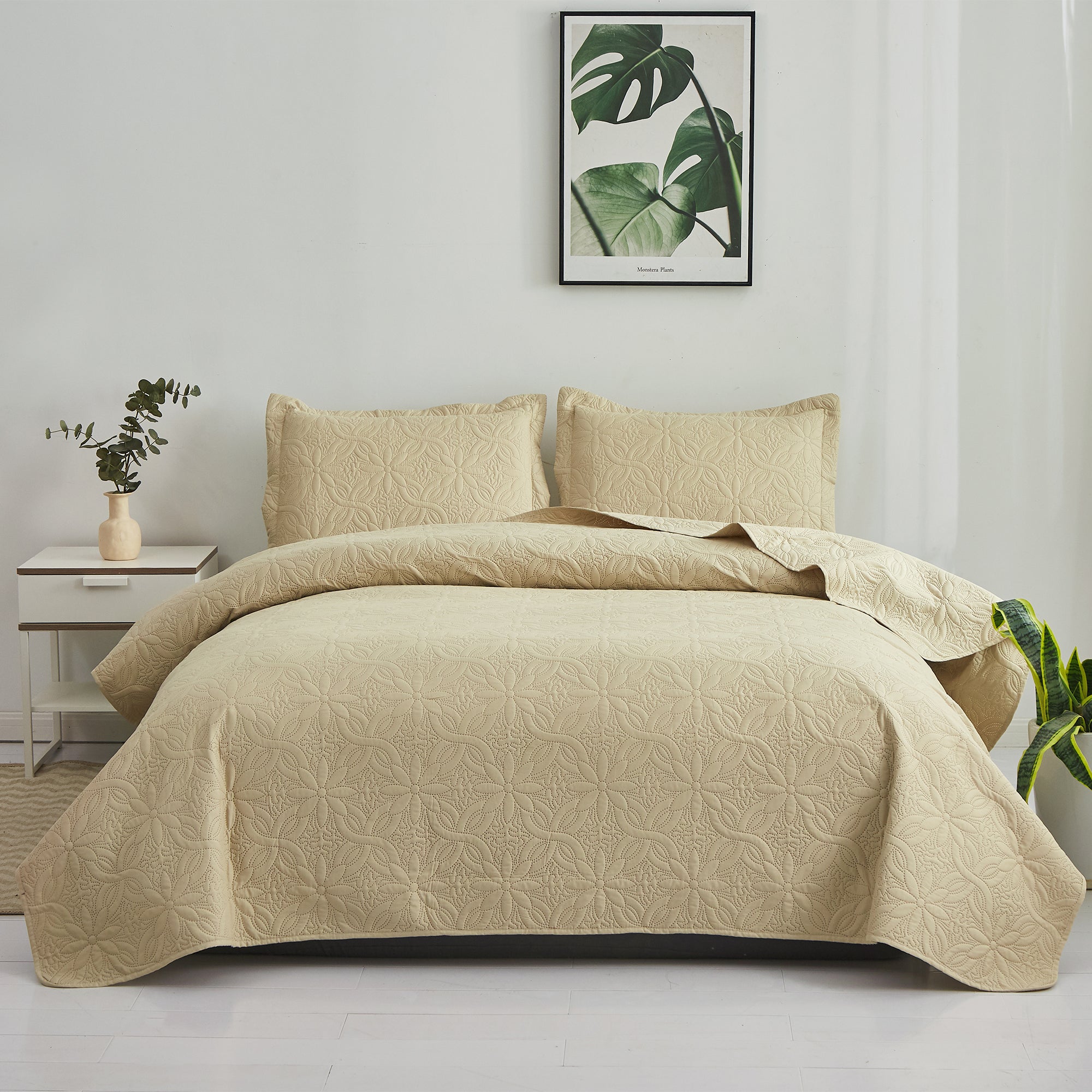 Smuge Quilt Set, Reversible Lightweight Soft Microfiber Bedspread Coverlet, Solid Color, 3 Piece Set (1 Bedspread, 2 Pillow Shams)