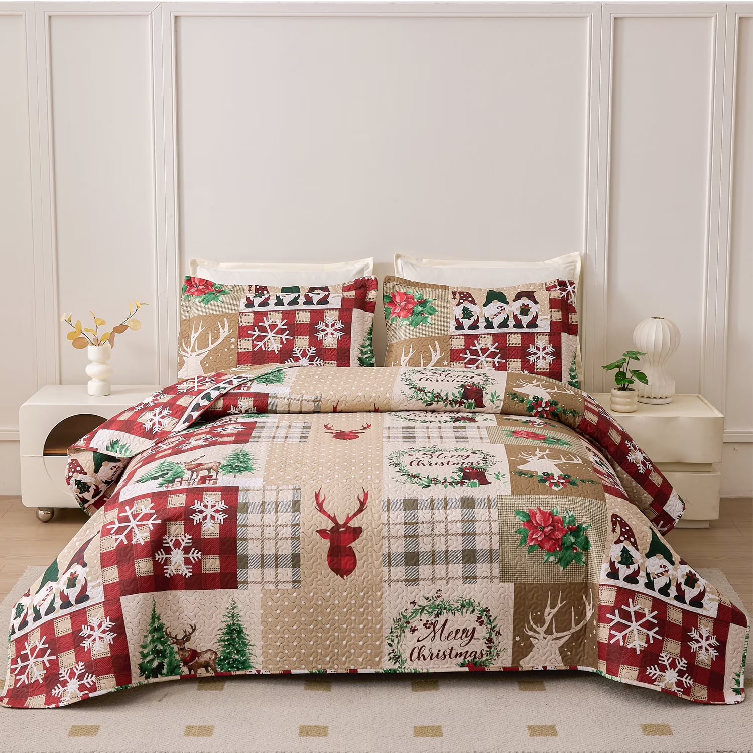 Smuge 3-Piece Christmas Bedding Set (Twin/Queen/King) - Reindeer & Lantern Quilt & Coverlet, 1 Quilt + 1 Coverlet + 2 Pillow Shams