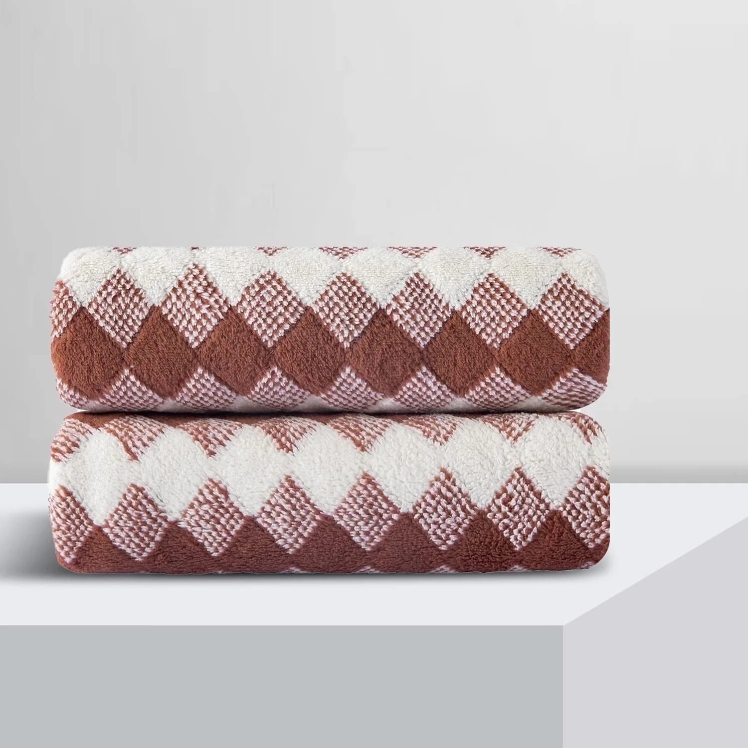 Smuge 2 Pack Hand Towels (16 x 31 in) Ultra Soft Microfiber Quick Dry Shower Hand Towels