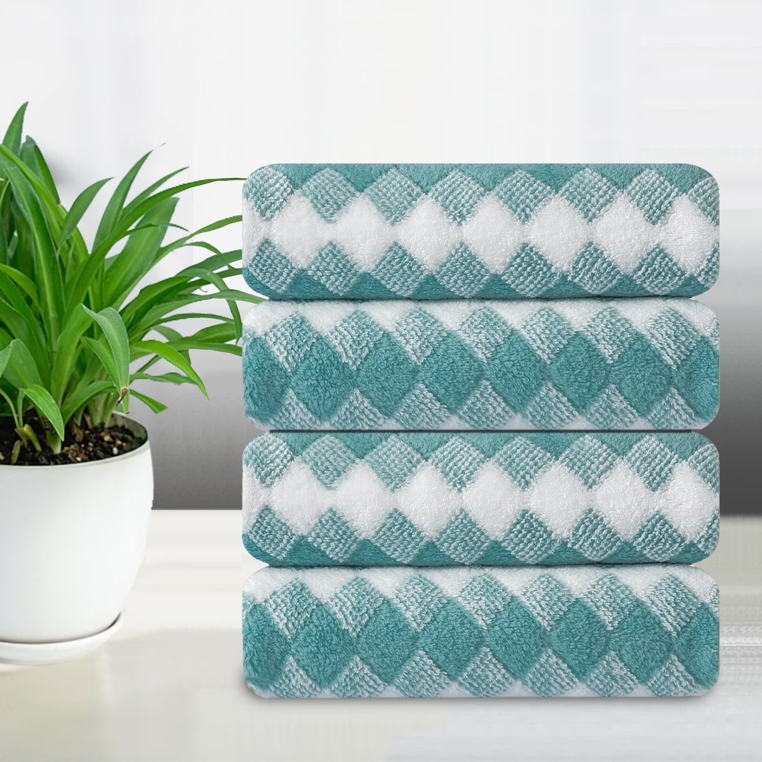 Smuge 4 Pack Hand Towels (16 x 31 in) 600 GSM Ultra Soft Microfiber Thick Cozy Quick Dry Shower Hand Towels for Bathroom Kitchen Spa Hotel Gym