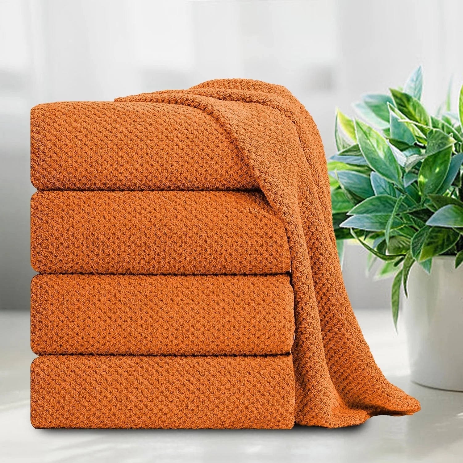 Smuge 4-Pack Extra Large Bath Towel Set - 35x70 Inches, 600 GSM | Ultra Soft | For Bathroom, Kitchen, Spa, Hotel, Gym