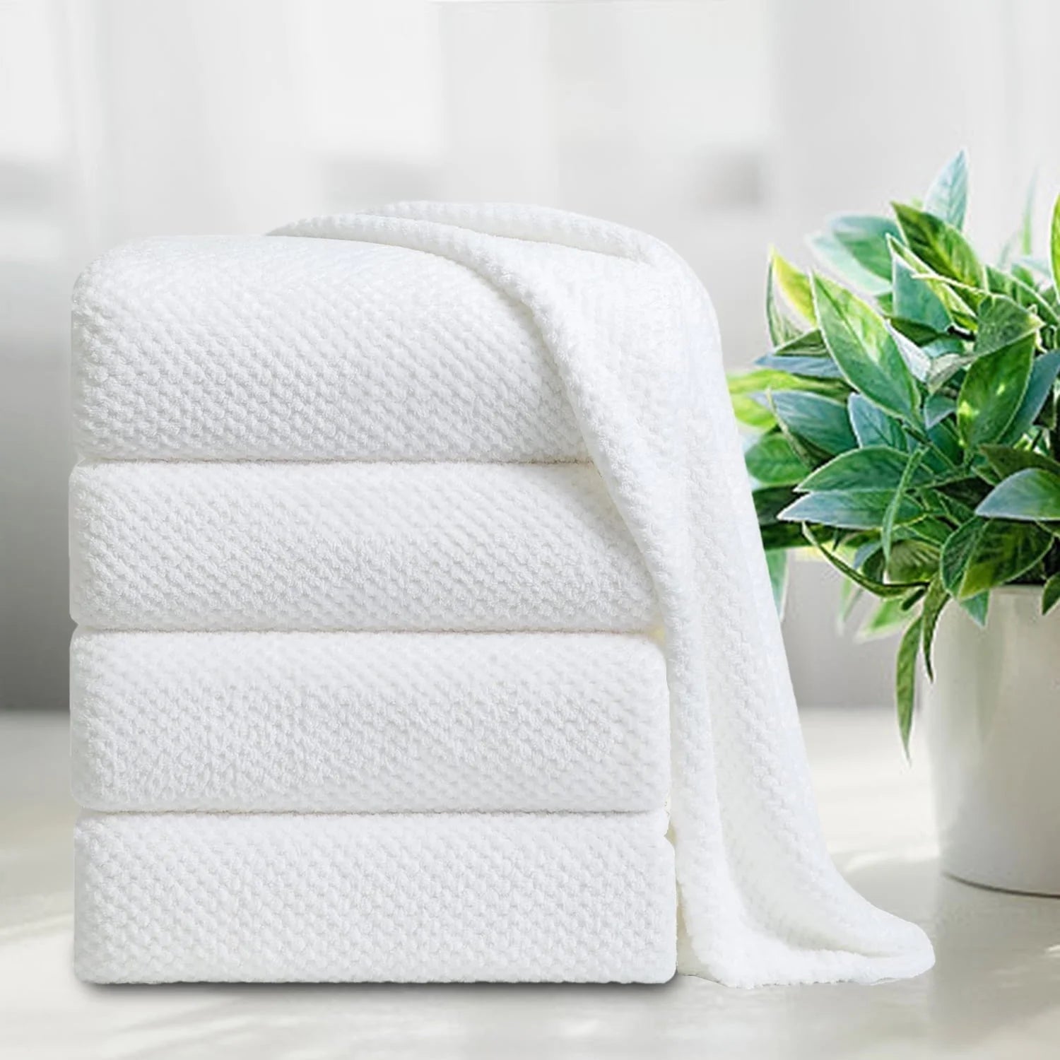 Smuge 4-Pack Extra Large Bath Towel Set - 35x70 Inches, 600 GSM | Ultra Soft | For Bathroom, Kitchen, Spa, Hotel, Gym