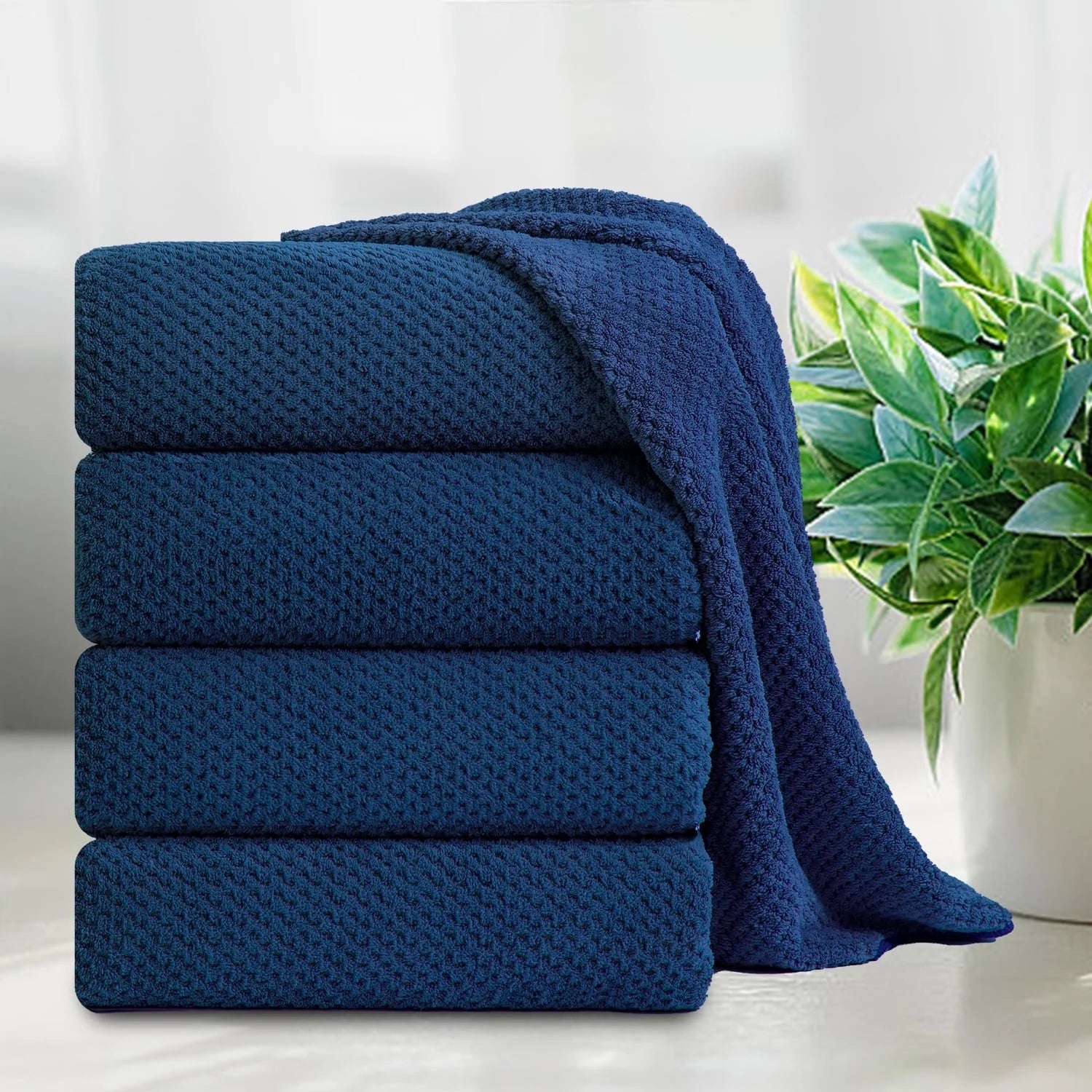 Smuge 4-Pack Extra Large Bath Towel Set - 35x70 Inches, 600 GSM | Ultra Soft | For Bathroom, Kitchen, Spa, Hotel, Gym